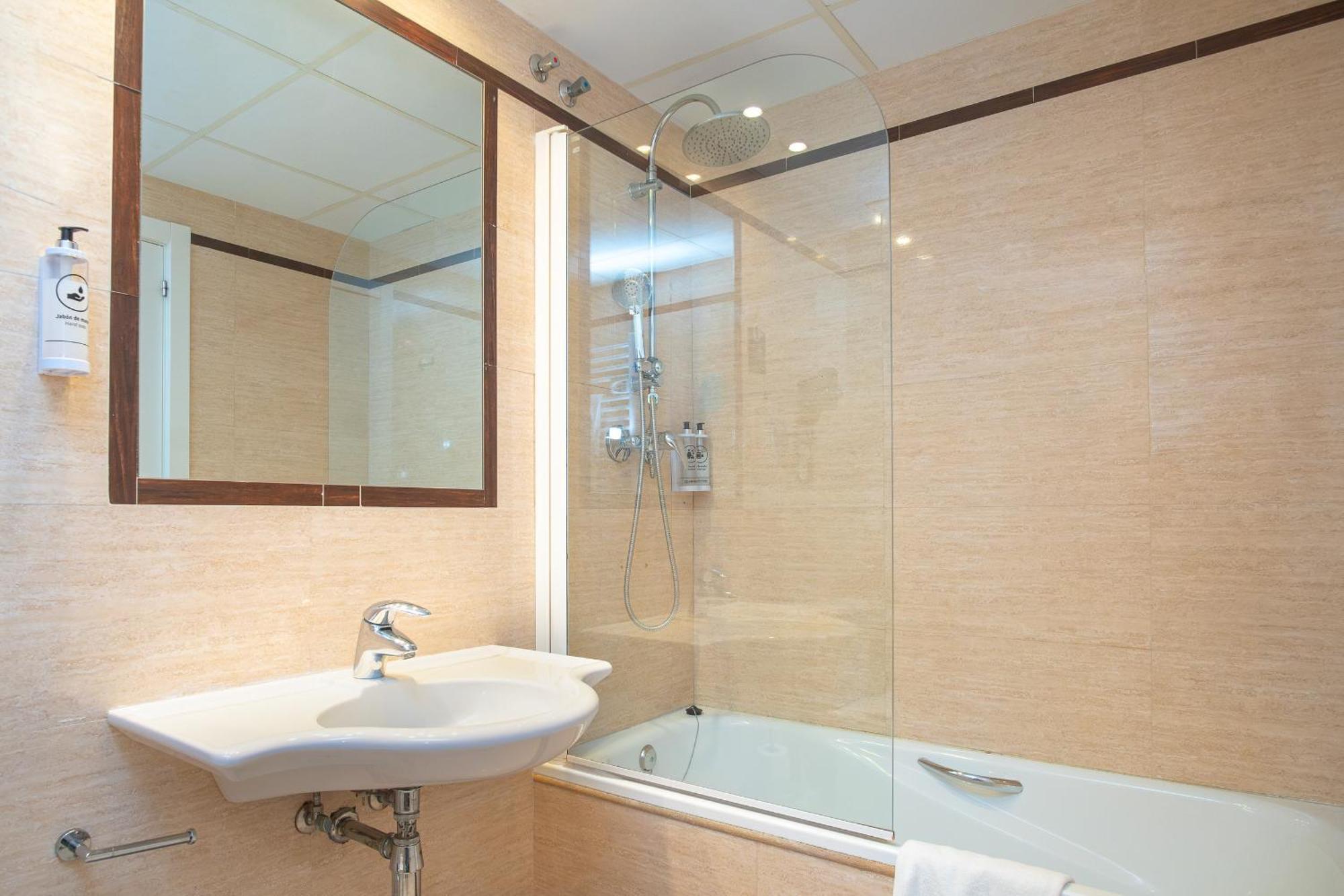 Vtz Hotel El Principe Zaragoza Ngoại thất bức ảnh